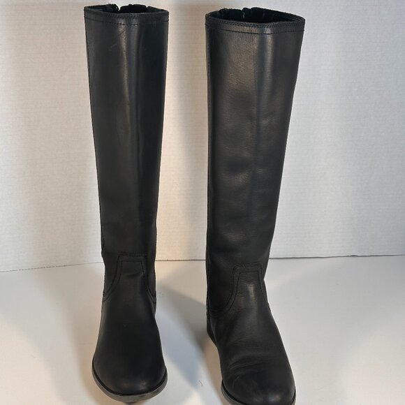 Ladies size 7.5 Frye Boots - Picture 1 of 16